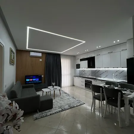 Rajli's アパート *