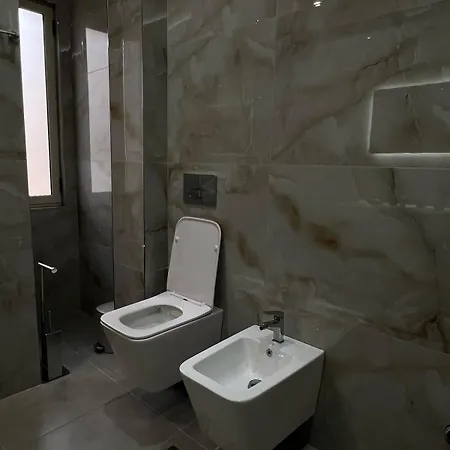 Rajli's アパート